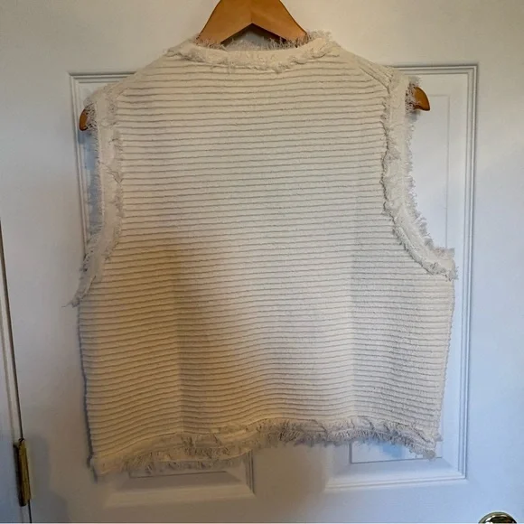 J Crew Textured Boucle Cream Vest Size Large